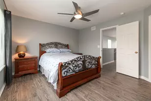 39719 N Warren Ln, Beach Park, IL 60083 - Photo 9