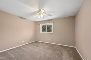 4708 N Burman Dr, Crystal Lake, IL 60014 - Photo 17