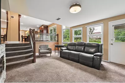 4708 N Burman Drive, Crystal Lake, IL 60014 - Photo 3