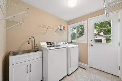 4708 N Burman Drive, Crystal Lake, IL 60014 - Photo 13