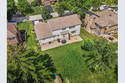 7553 Ridgewood Lane, Burr Ridge, IL 60527 - Photo 43