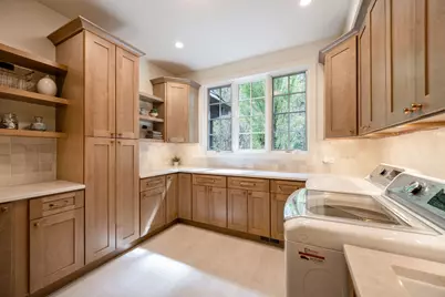 2901 Glenbriar Drive, Saint Charles, IL 60174 - Photo 23