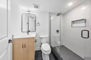 5629 N Wayne Ave, Chicago, IL 60660 - Photo 9
