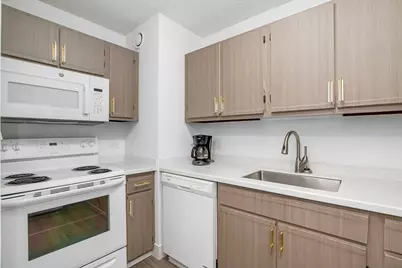 1122 N Clark Street #3104, Chicago, IL 60610 - Photo 5
