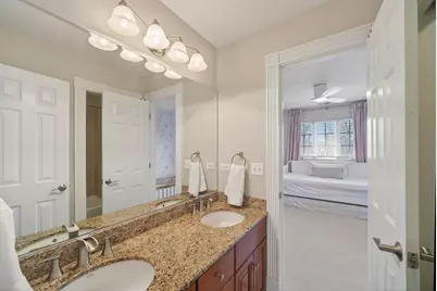 70 Forest Avenue, Naperville, IL 60540 - Photo 59