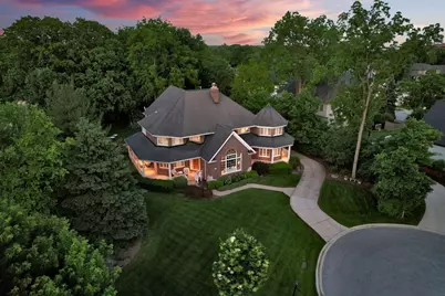 70 Forest Avenue, Naperville, IL 60540 - Photo 3