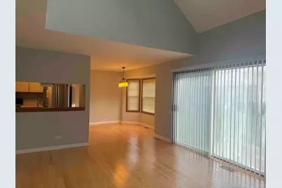 1477 Garnet Circle, Hoffman Estates, IL 60192 - Photo 3