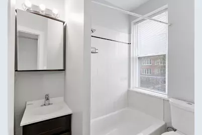 5860 N Kenmore Avenue #104, Chicago, IL 60660 - Photo 9