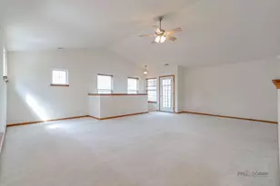 665 Morris Ct, Lakemoor, IL 60051 - Photo 7
