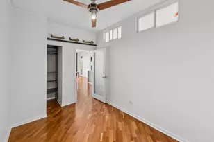 210 S Desplaines St, Chicago, IL 60661 - Photo 7