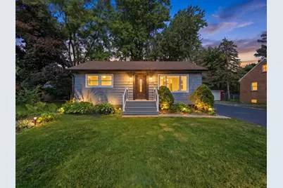 5905 Lee Avenue, Downers Grove, IL 60516 - Photo 1