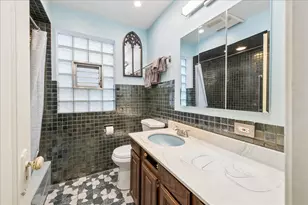 5325 N Linder Ave, Chicago, IL 60630 - Photo 13
