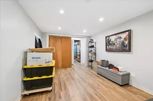 5325 N Linder Ave, Chicago, IL 60630 - Photo 21