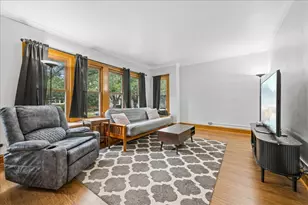 5325 N Linder Ave, Chicago, IL 60630 - Photo 3