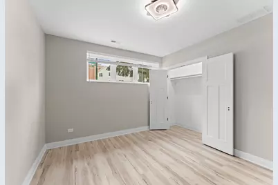 7428 N Rogers Avenue #1W, Chicago, IL 60626 - Photo 11