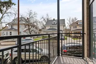 7428 N Rogers Ave, Chicago, IL 60626 - Photo 13