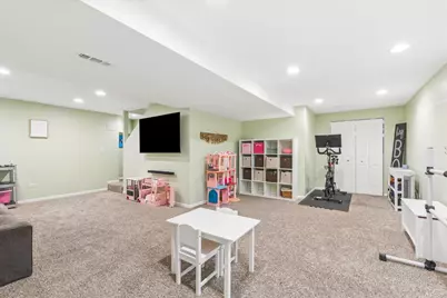 16557 Watters Drive, Lockport, IL 60441 - Photo 19