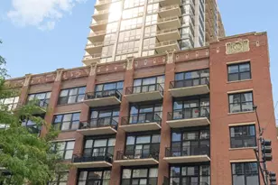 210 S Desplaines St, Chicago, IL 60661 - Photo 1