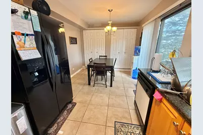 752 Biloxie Court #752, Carol Stream, IL 60188 - Photo 9