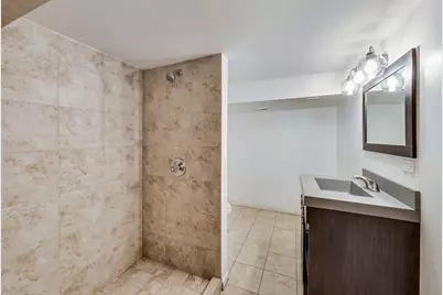 1138 W Addison Street #1, Chicago, IL 60613 - Photo 17