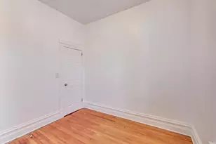 1138 W Addison St, Chicago, IL 60613 - Photo 13