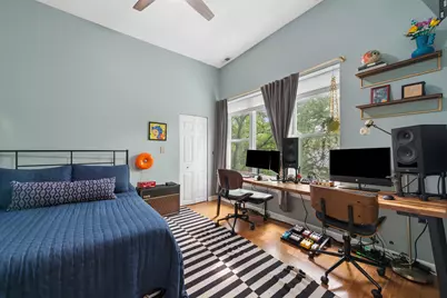2607 N Hamlin Avenue #3, Chicago, IL 60647 - Photo 13
