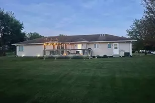 13N568 Gunpowder Ln, Elgin, IL 60123 - Photo 33