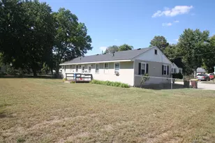 1215 42nd Ave, Rockford, IL 61109 - Photo 17