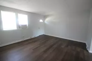 1215 42nd Ave, Rockford, IL 61109 - Photo 9