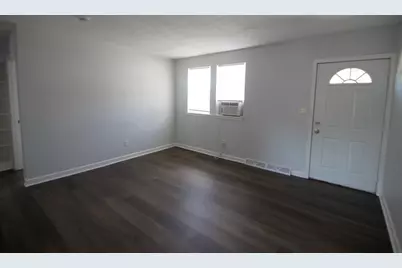1215 42nd Avenue, Rockford, IL 61109 - Photo 5