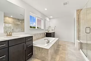 1165 Overhill Ct, Crystal Lake, IL 60012 - Photo 21