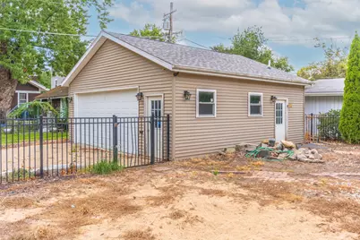 502 W Grove Street, Pontiac, IL 61764 - Photo 29