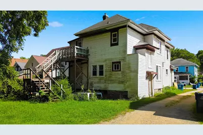 715 W 2nd, Dixon, IL 61021 - Photo 3