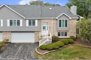 11147 Saratoga Dr, Orland Park, IL 60467 - Photo 1