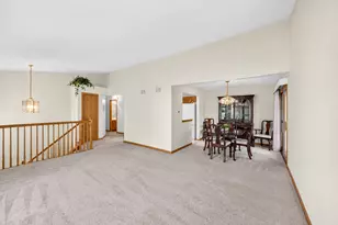 11147 Saratoga Dr, Orland Park, IL 60467 - Photo 9