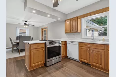 520 Johnson Avenue, Morris, IL 60450 - Photo 13