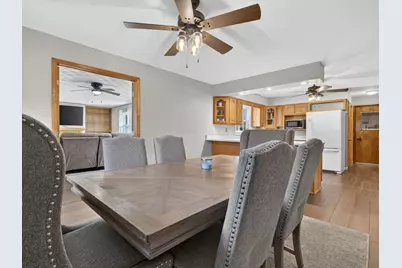 520 Johnson Avenue, Morris, IL 60450 - Photo 9