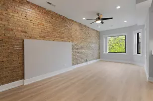 1558 W Juneway Terrace, Chicago, IL 60626 - Photo 3