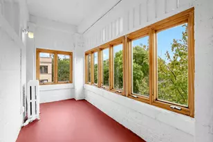 1330 W Birchwood Ave, Chicago, IL 60626 - Photo 11