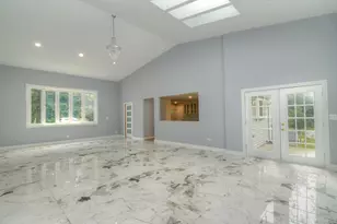 5N712 Garden Ave, Roselle, IL 60172 - Photo 5