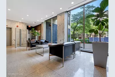 1360 N Sandburg Terrace #2701C, Chicago, IL 60610 - Photo 3