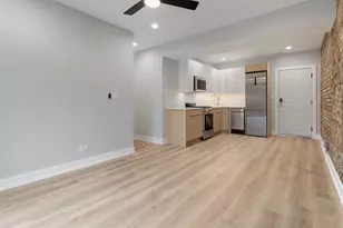 1556 W Juneway Terrace, Chicago, IL 60626 - Photo 7