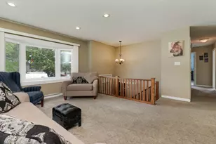 719 Kathleen Dr, Normal, IL 61761 - Photo 3