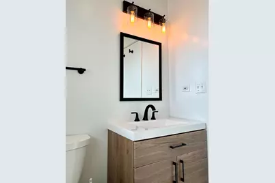 2607 W Gunnison Street #2, Chicago, IL 60625 - Photo 11