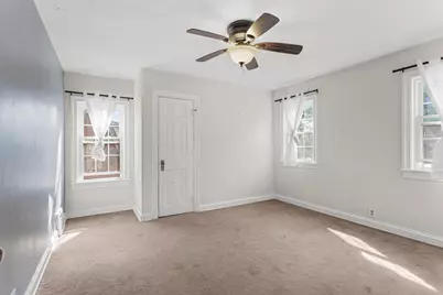 913 W Charles Street, Champaign, IL 61821 - Photo 25