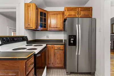913 W Charles Street, Champaign, IL 61821 - Photo 13