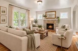 913 W Charles St, Champaign, IL 61821 - Photo 7