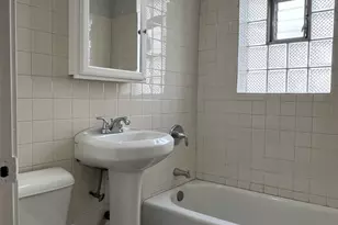 5135 S Kenwood Ave, Chicago, IL 60615 - Photo 17
