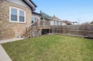 7537 S May St, Chicago, IL 60620 - Photo 9