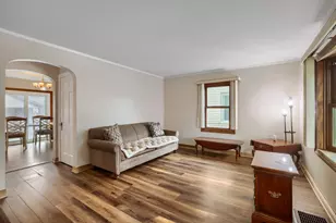 10743 S Kedzie Ave, Chicago, IL 60655 - Photo 3
